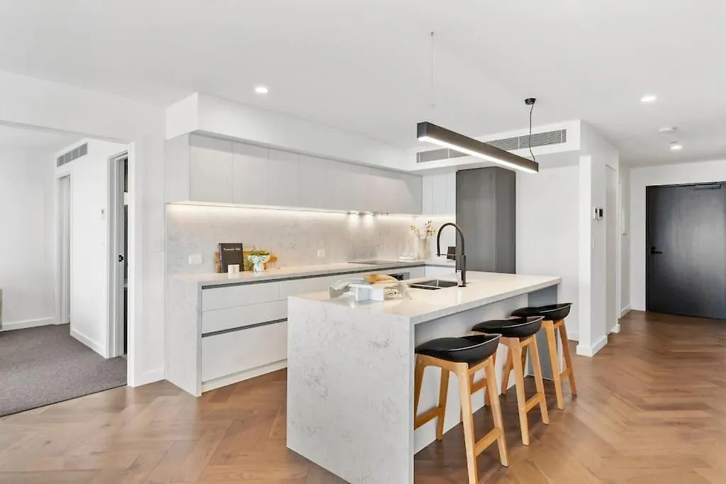 Hobart Cbd Roof Top Penthouse Apartment